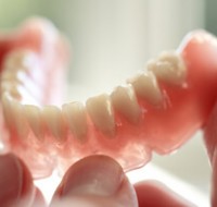 eat-well-for-healthy-gums